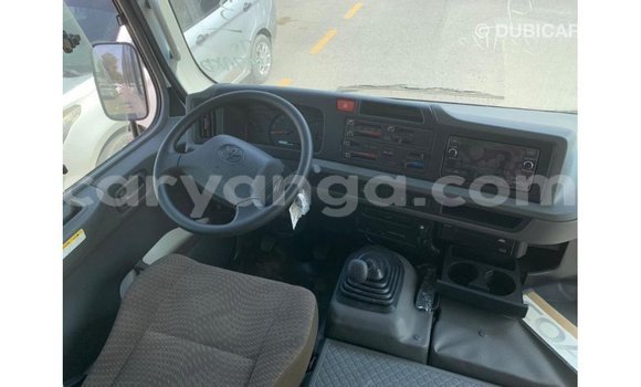 Buy Import Toyota Coaster White Car in Import - Dubai in Malawi Buy Import Toyota Coaster White Car in Import - Dubai in Malawi