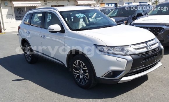 Buy Import Mitsubishi Outlander White Car in Import - Dubai in Malawi Buy Import Mitsubishi Outlander White Car in Import - Dubai in Malawi
