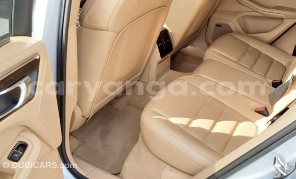 Buy Import Porsche Macan Other Car in Import - Dubai in Malawi Buy Import Porsche Macan Other Car in Import - Dubai in Malawi