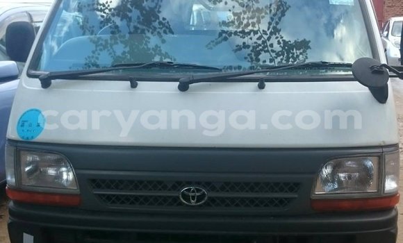 Buy Used Toyota Hiace White Car in Limete in Malawi Buy Used Toyota Hiace White Car in Limete in Malawi