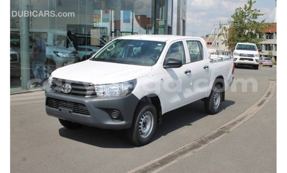 Buy Import Toyota Hilux White Car in Import - Dubai in Malawi Buy Import Toyota Hilux White Car in Import - Dubai in Malawi