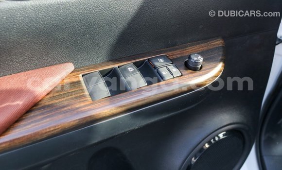 Buy Import Toyota Hilux White Car in Import - Dubai in Malawi Buy Import Toyota Hilux White Car in Import - Dubai in Malawi