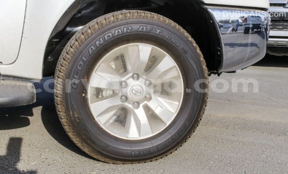 Buy Import Toyota Hilux White Car in Import - Dubai in Malawi Buy Import Toyota Hilux White Car in Import - Dubai in Malawi
