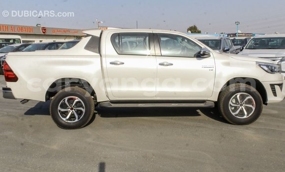 Buy Import Toyota Hilux White Car in Import - Dubai in Malawi Buy Import Toyota Hilux White Car in Import - Dubai in Malawi