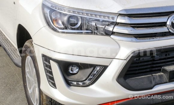 Buy Import Toyota Hilux White Car in Import - Dubai in Malawi Buy Import Toyota Hilux White Car in Import - Dubai in Malawi