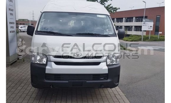 Buy Import Toyota Hiace White Car in Import - Dubai in Malawi Buy Import Toyota Hiace White Car in Import - Dubai in Malawi