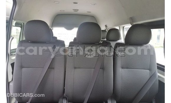 Buy Import Toyota Hiace White Car in Import - Dubai in Malawi Buy Import Toyota Hiace White Car in Import - Dubai in Malawi
