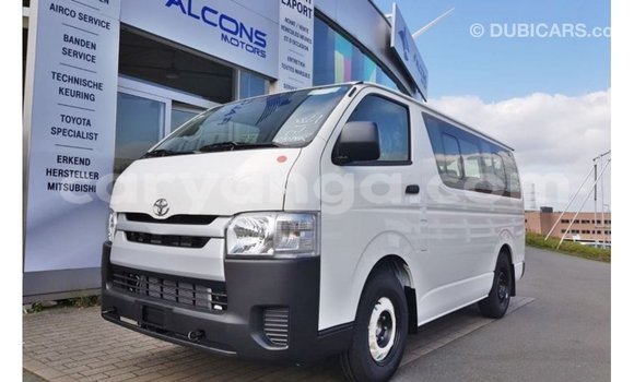 Buy Import Toyota Hiace White Car in Import - Dubai in Malawi Buy Import Toyota Hiace White Car in Import - Dubai in Malawi