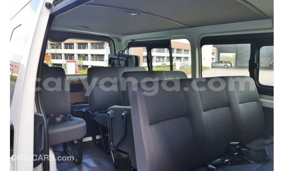 Buy Import Toyota Hiace White Car in Import - Dubai in Malawi Buy Import Toyota Hiace White Car in Import - Dubai in Malawi