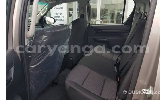 Buy Import Toyota Hilux Brown Car in Import - Dubai in Malawi Buy Import Toyota Hilux Brown Car in Import - Dubai in Malawi
