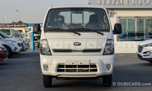 Buy Import Kia Carens White Car in Import - Dubai in Malawi Buy Import Kia Carens White Car in Import - Dubai in Malawi