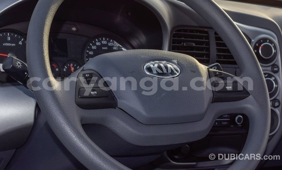Buy Import Kia Carens White Car in Import - Dubai in Malawi Buy Import Kia Carens White Car in Import - Dubai in Malawi