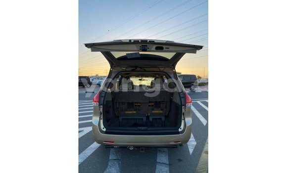 Buy Import Toyota Sienna Other Car in Import - Dubai in Malawi Buy Import Toyota Sienna Other Car in Import - Dubai in Malawi