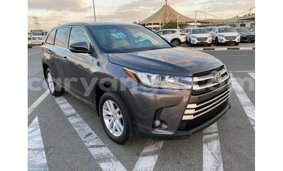Nunua Imported Toyota Highlander Other Gari ndani ya Import - Dubai nchini Malawi Nunua Imported Toyota Highlander Other Gari ndani ya Import - Dubai nchini Malawi