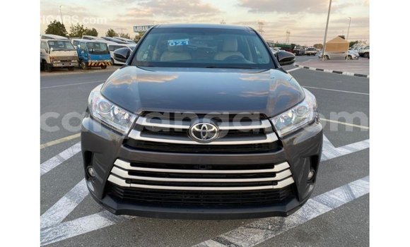 Nunua Imported Toyota Highlander Other Gari ndani ya Import - Dubai nchini Malawi Nunua Imported Toyota Highlander Other Gari ndani ya Import - Dubai nchini Malawi