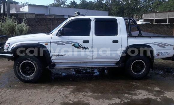Buy Used Toyota Hilux White Car in Limete in Malawi Buy Used Toyota Hilux White Car in Limete in Malawi