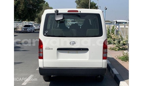 Buy Import Toyota Hiace White Car in Import - Dubai in Malawi Buy Import Toyota Hiace White Car in Import - Dubai in Malawi
