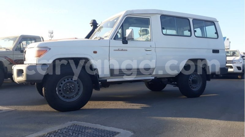 Big with watermark toyota land cruiser malawi import dubai 7814