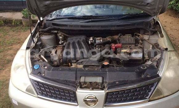 Buy Used Nissan Tilda Silver Car in Limete in Malawi Buy Used Nissan Tilda Silver Car in Limete in Malawi