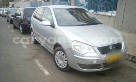 Buy Used Volkswagen Polo Silver Car in Limete in Malawi Buy Used Volkswagen Polo Silver Car in Limete in Malawi