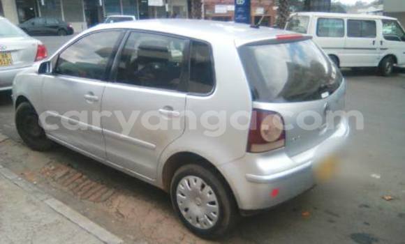 Buy Used Volkswagen Polo Silver Car in Limete in Malawi Buy Used Volkswagen Polo Silver Car in Limete in Malawi