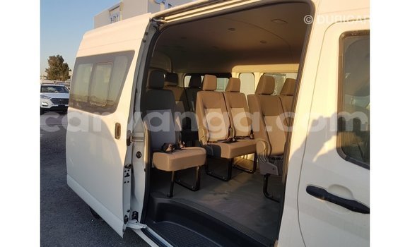Buy Import Toyota Hiace White Car in Import - Dubai in Malawi Buy Import Toyota Hiace White Car in Import - Dubai in Malawi