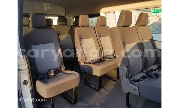 Buy Import Toyota Hiace White Car in Import - Dubai in Malawi Buy Import Toyota Hiace White Car in Import - Dubai in Malawi