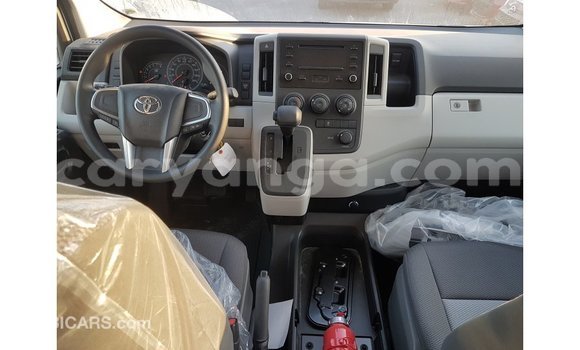 Buy Import Toyota Hiace White Car in Import - Dubai in Malawi Buy Import Toyota Hiace White Car in Import - Dubai in Malawi