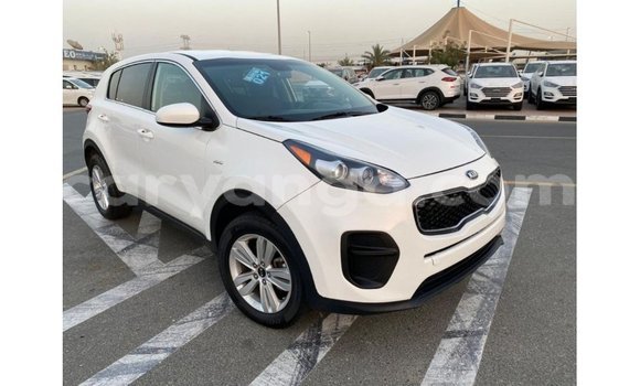 Buy Import Kia Sportage White Car in Import - Dubai in Malawi Buy Import Kia Sportage White Car in Import - Dubai in Malawi