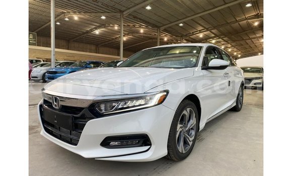 Buy Import Honda Accord White Car in Import - Dubai in Malawi Buy Import Honda Accord White Car in Import - Dubai in Malawi