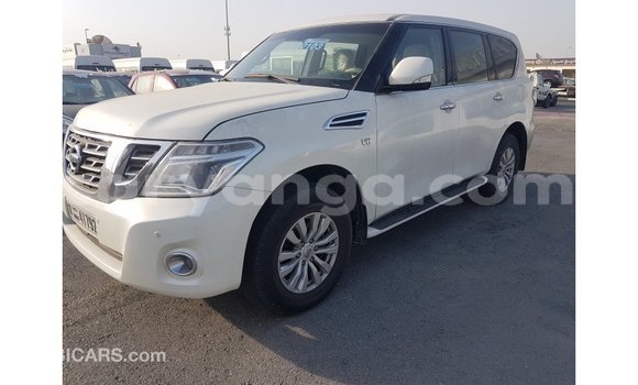 Buy Import Nissan Patrol White Car in Import - Dubai in Malawi Buy Import Nissan Patrol White Car in Import - Dubai in Malawi