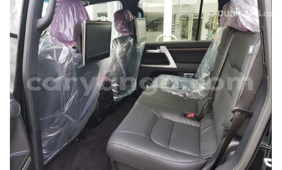 Buy Import Toyota Land Cruiser Black Car in Import - Dubai in Malawi Buy Import Toyota Land Cruiser Black Car in Import - Dubai in Malawi