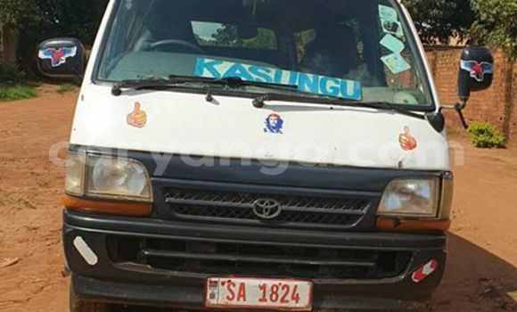 Buy Used Toyota Hiace White Car in Lilongwe in Malawi Buy Used Toyota Hiace White Car in Lilongwe in Malawi