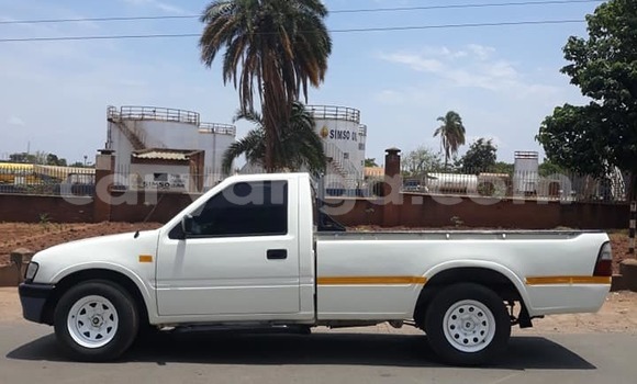 Buy Used Isuzu KB White Car in Lilongwe in Malawi Buy Used Isuzu KB White Car in Lilongwe in Malawi