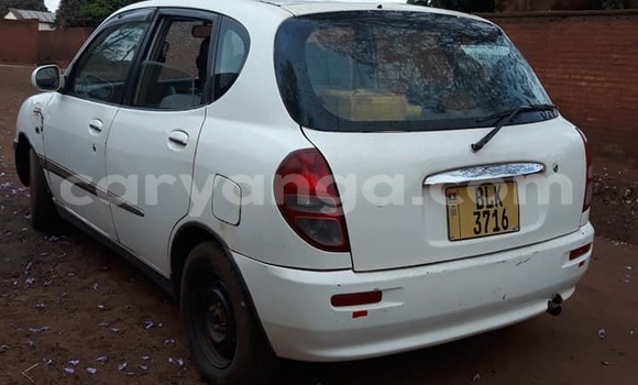 Buy Used Toyota Duet White Car in Lilongwe in Malawi Buy Used Toyota Duet White Car in Lilongwe in Malawi