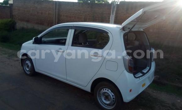 Buy Used Toyota Mirai White Car in Lilongwe in Malawi Buy Used Toyota Mirai White Car in Lilongwe in Malawi