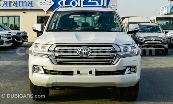 Buy Import Toyota Land Cruiser White Car in Import - Dubai in Malawi Buy Import Toyota Land Cruiser White Car in Import - Dubai in Malawi