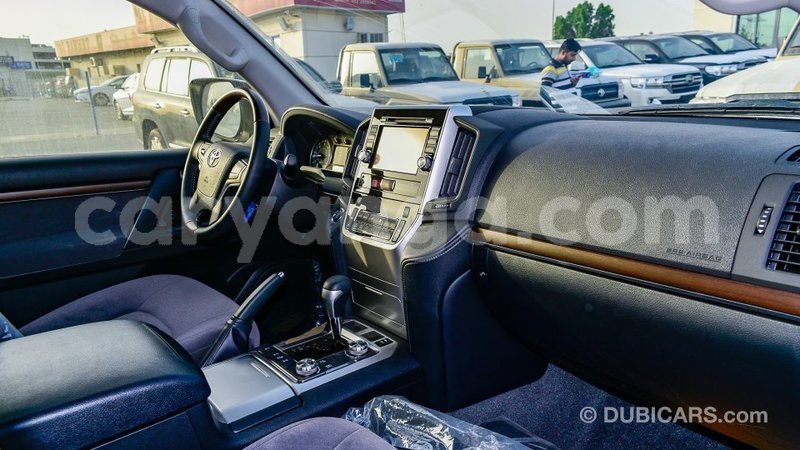 Big with watermark toyota land cruiser malawi import dubai 7882
