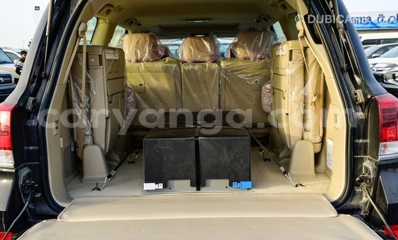 Buy Import Toyota Land Cruiser Black Car in Import - Dubai in Malawi Buy Import Toyota Land Cruiser Black Car in Import - Dubai in Malawi