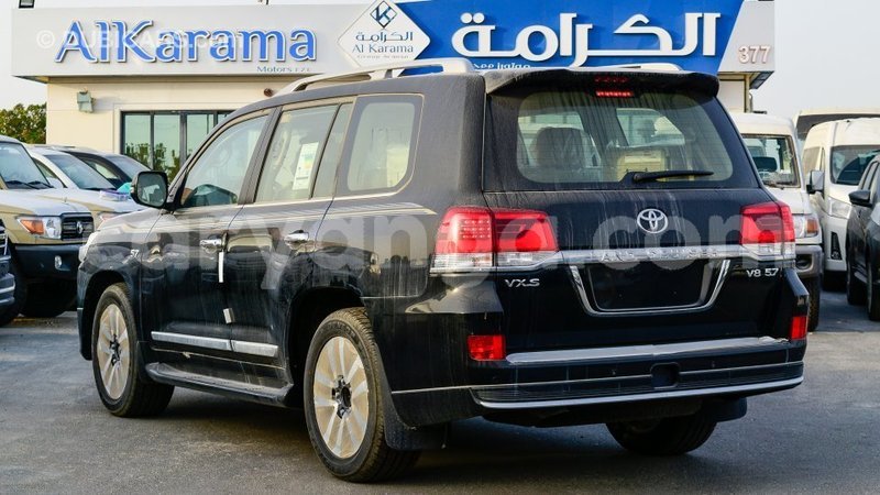 Big with watermark toyota land cruiser malawi import dubai 7884