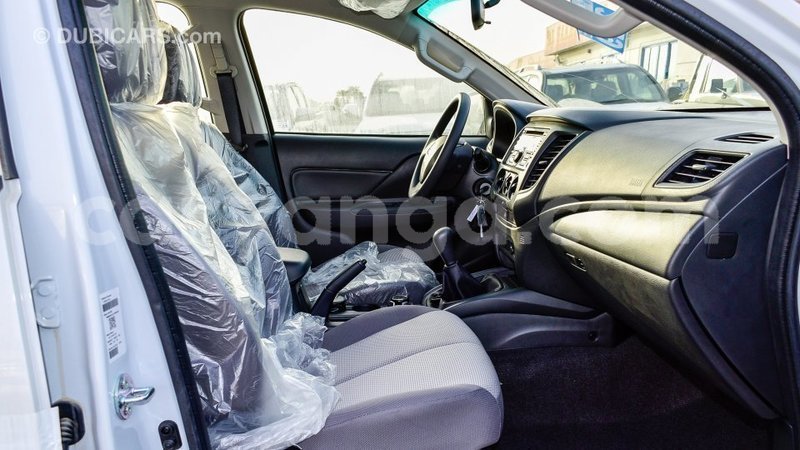 Big with watermark mitsubishi l200 malawi import dubai 7891