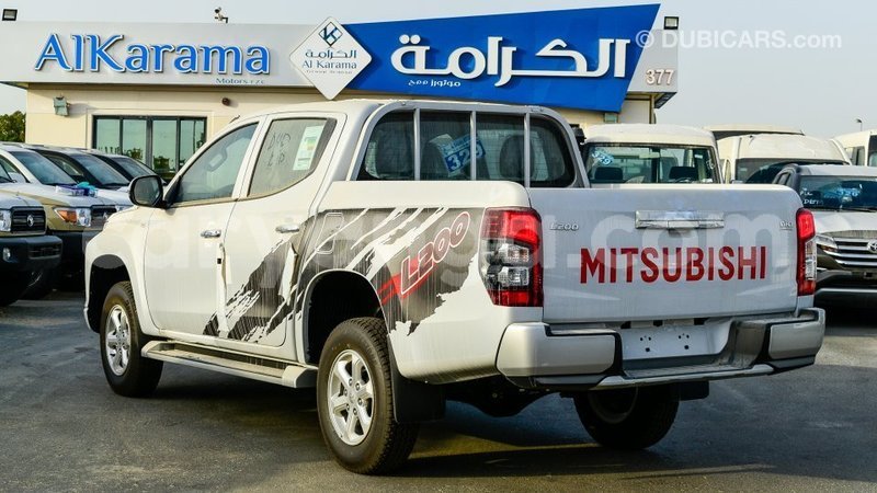 Big with watermark mitsubishi l200 malawi import dubai 7891