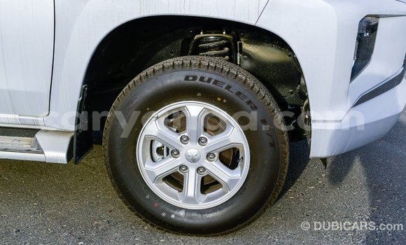 Buy Import Mitsubishi L200 White Car in Import - Dubai in Malawi Buy Import Mitsubishi L200 White Car in Import - Dubai in Malawi