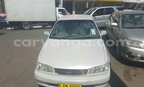 Nunua Ilio tumika Toyota Corolla White Gari ndani ya Limete nchini Malawi Nunua Ilio tumika Toyota Corolla White Gari ndani ya Limete nchini Malawi