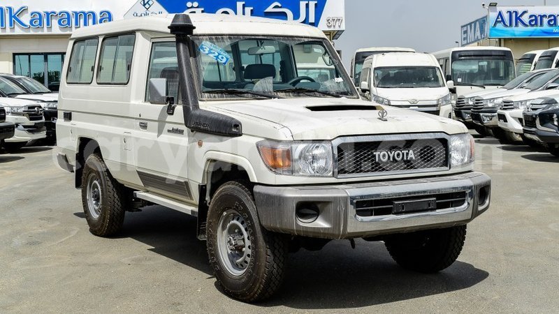 Big with watermark toyota land cruiser malawi import dubai 7894