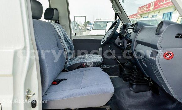 Buy Import Toyota Land Cruiser White Car in Import - Dubai in Malawi Buy Import Toyota Land Cruiser White Car in Import - Dubai in Malawi