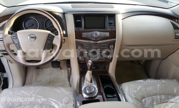 Acheter Import Voiture Nissan Patrol Blanc à Import - Dubai, Malawi Acheter Import Voiture Nissan Patrol Blanc à Import - Dubai, Malawi