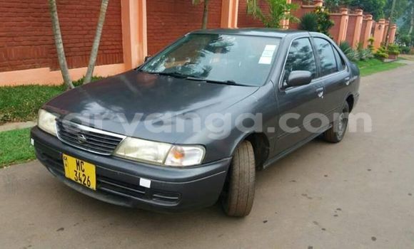 Nunua Ilio tumika Nissan Sunny Black Gari ndani ya Limete nchini Malawi Nunua Ilio tumika Nissan Sunny Black Gari ndani ya Limete nchini Malawi