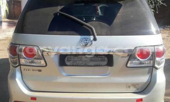 Acheter Occasion Voiture Toyota Fortuner Gris à Limete, Malawi Acheter Occasion Voiture Toyota Fortuner Gris à Limete, Malawi