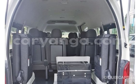 Buy Import Toyota Hiace White Car in Import - Dubai in Malawi Buy Import Toyota Hiace White Car in Import - Dubai in Malawi
